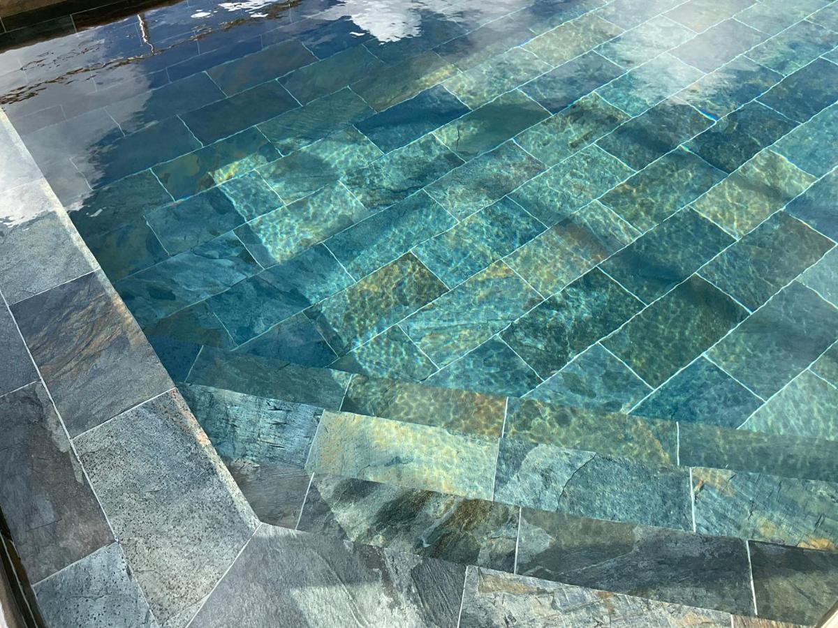 Bas De Villa Piscine Petit Versailles Sainte Anne מראה חיצוני תמונה