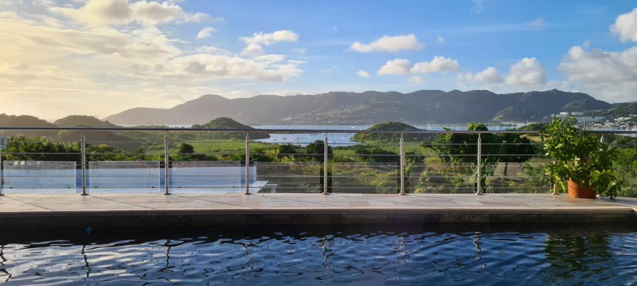 Bas De Villa Piscine Petit Versailles Sainte Anne מראה חיצוני תמונה