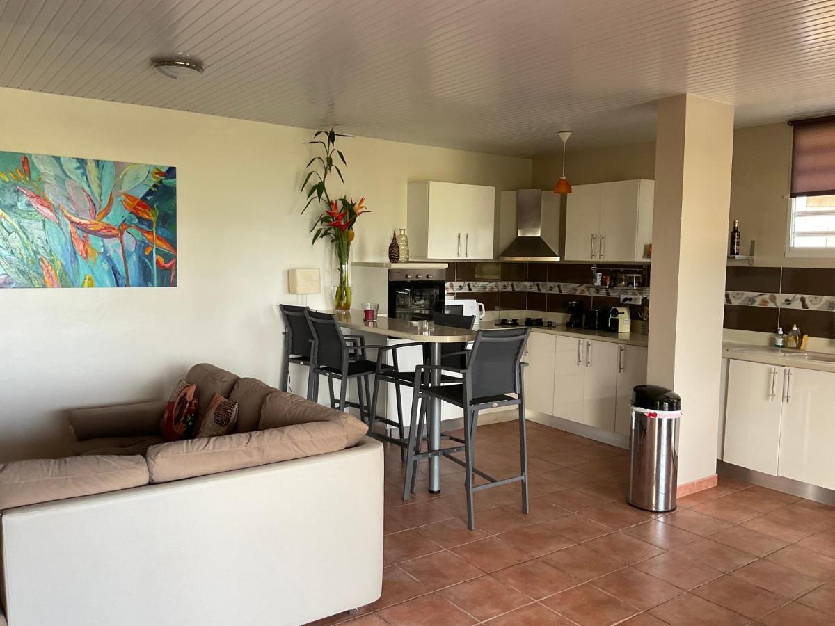 Bas De Villa Piscine Petit Versailles Sainte Anne מראה חיצוני תמונה